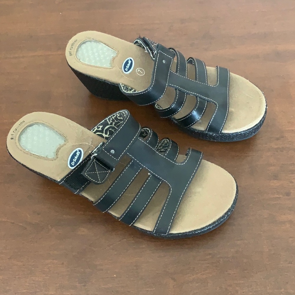 Dr Scholl’s summer sandals. Size 7.